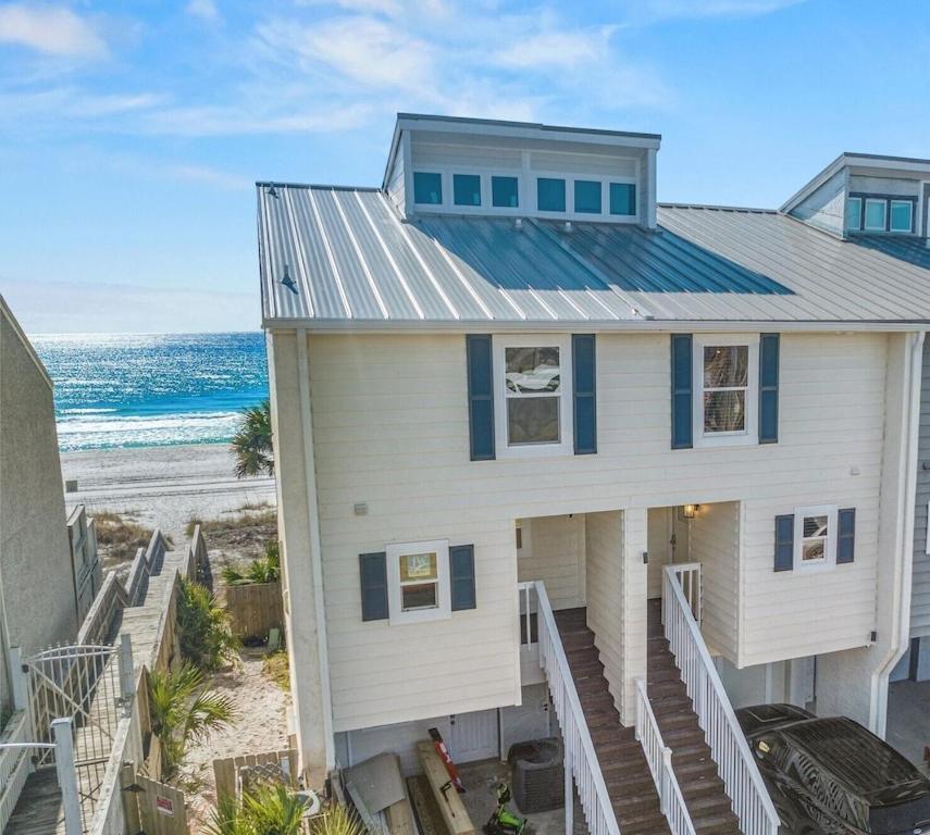 Newly Remodeled Beachfront Townhome - Sleeps 14 Panama City Beach Exterior photo